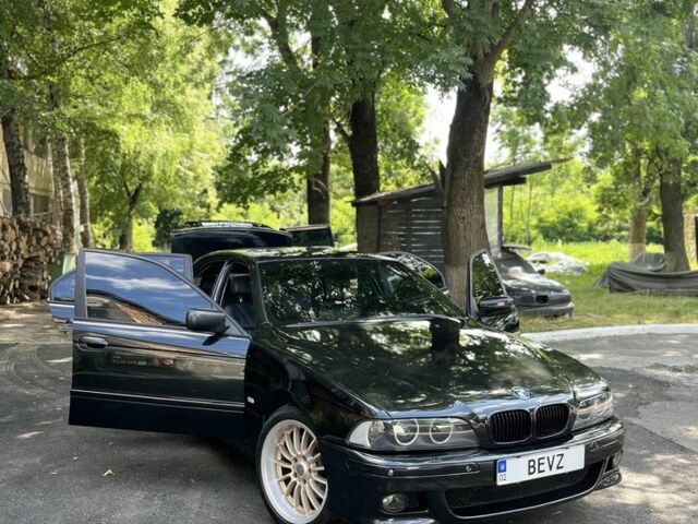 Черный БМВ 5 Серия, объемом двигателя 0 л и пробегом 335 тыс. км за 7700 $, фото 11 на Automoto.ua