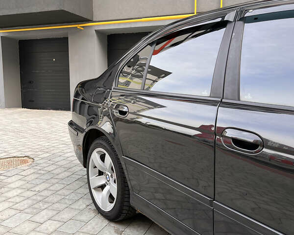 Черный БМВ 5 Серия, объемом двигателя 3 л и пробегом 346 тыс. км за 7500 $, фото 15 на Automoto.ua