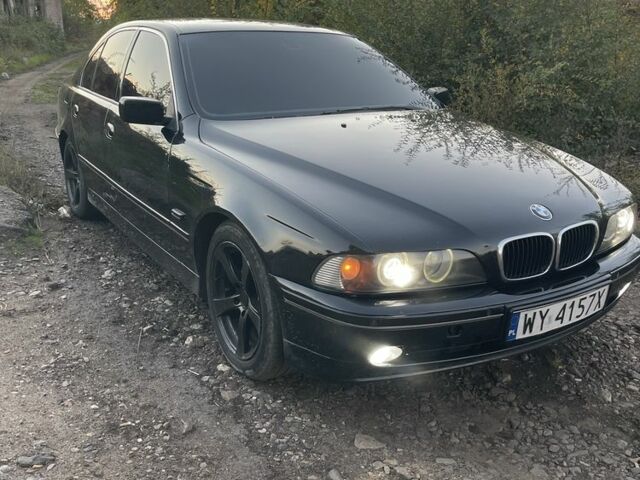 Черный БМВ 5 Серия, объемом двигателя 3 л и пробегом 300 тыс. км за 4800 $, фото 1 на Automoto.ua