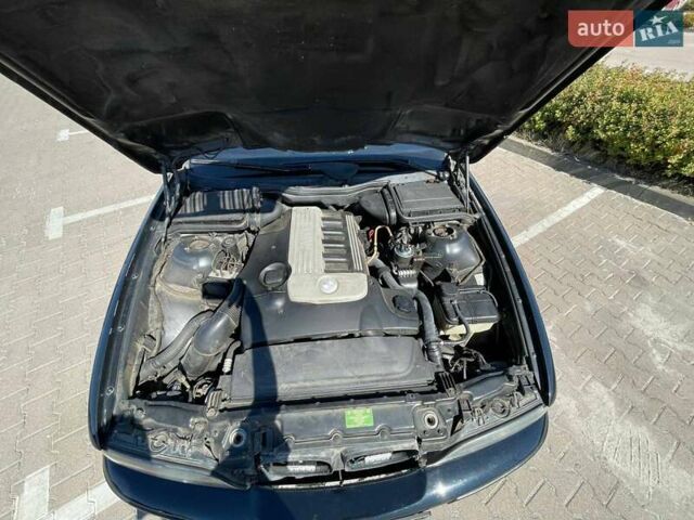 Чорний БМВ 5 Серія, об'ємом двигуна 2.5 л та пробігом 397 тис. км за 5300 $, фото 16 на Automoto.ua