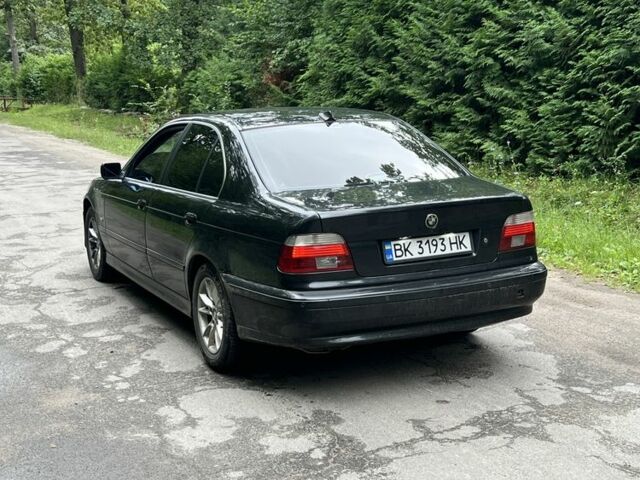 Черный БМВ 5 Серия, объемом двигателя 2.9 л и пробегом 459 тыс. км за 4850 $, фото 4 на Automoto.ua