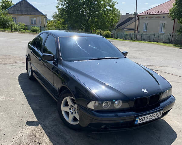 Черный БМВ 5 Серия, объемом двигателя 2.9 л и пробегом 340 тыс. км за 5900 $, фото 1 на Automoto.ua