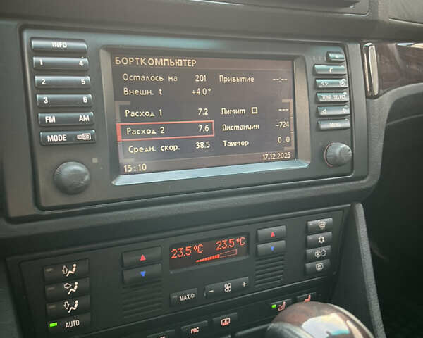 Черный БМВ 5 Серия, объемом двигателя 3 л и пробегом 322 тыс. км за 9400 $, фото 19 на Automoto.ua