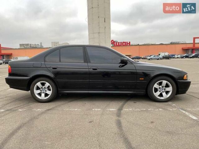 Чорний БМВ 5 Серія, об'ємом двигуна 2.93 л та пробігом 251 тис. км за 12000 $, фото 2 на Automoto.ua