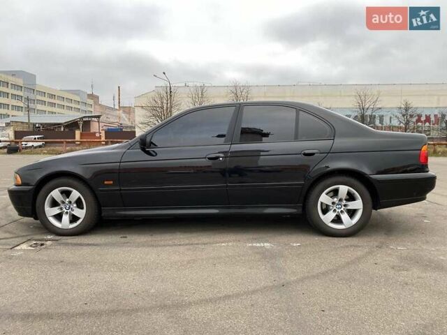 Чорний БМВ 5 Серія, об'ємом двигуна 2.93 л та пробігом 251 тис. км за 12000 $, фото 6 на Automoto.ua