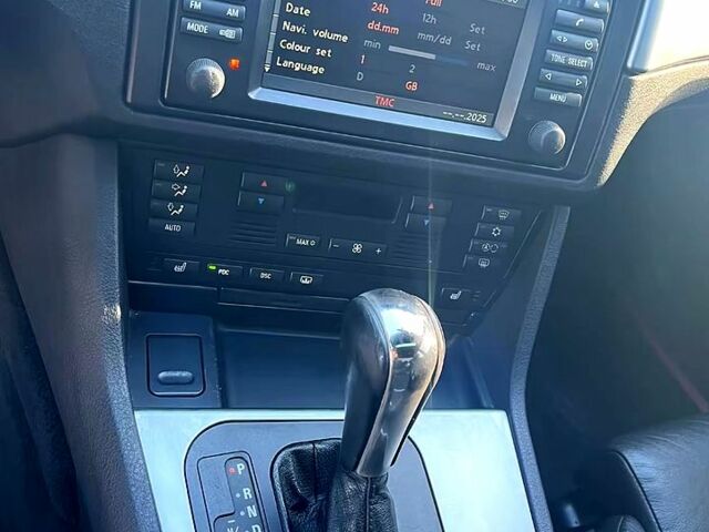 Черный БМВ 5 Серия, объемом двигателя 2.9 л и пробегом 360 тыс. км за 3500 $, фото 12 на Automoto.ua