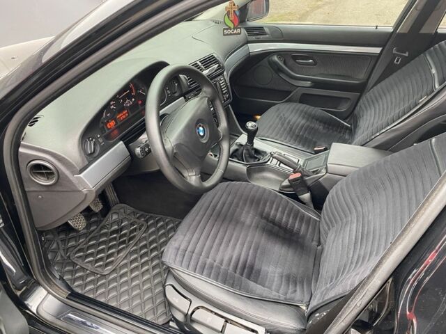 Черный БМВ 5 Серия, объемом двигателя 0 л и пробегом 350 тыс. км за 9000 $, фото 11 на Automoto.ua