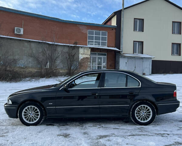 Черный БМВ 5 Серия, объемом двигателя 3 л и пробегом 324 тыс. км за 9200 $, фото 2 на Automoto.ua