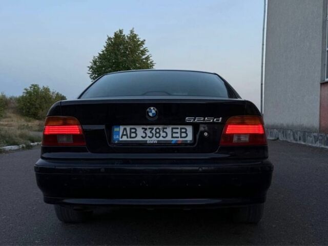 Черный БМВ 5 Серия, объемом двигателя 2.5 л и пробегом 395 тыс. км за 4999 $, фото 5 на Automoto.ua