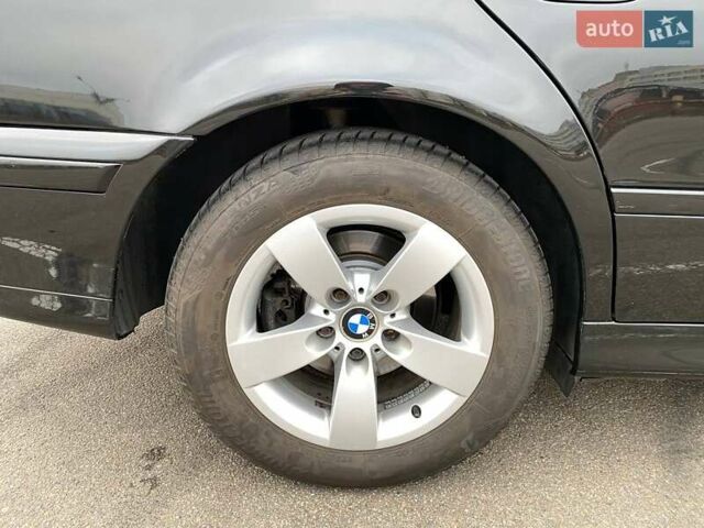 Чорний БМВ 5 Серія, об'ємом двигуна 2.93 л та пробігом 251 тис. км за 12000 $, фото 26 на Automoto.ua