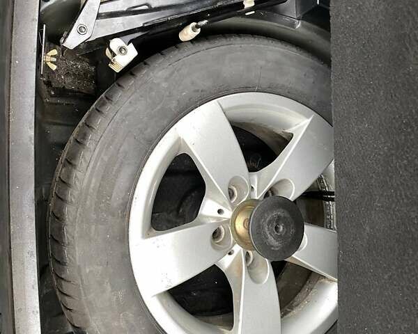 Чорний БМВ 5 Серія, об'ємом двигуна 2.93 л та пробігом 251 тис. км за 12000 $, фото 11 на Automoto.ua