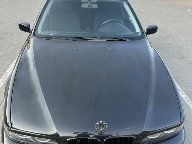 Черный БМВ 5 Серия, объемом двигателя 2.5 л и пробегом 300 тыс. км за 5700 $, фото 6 на Automoto.ua