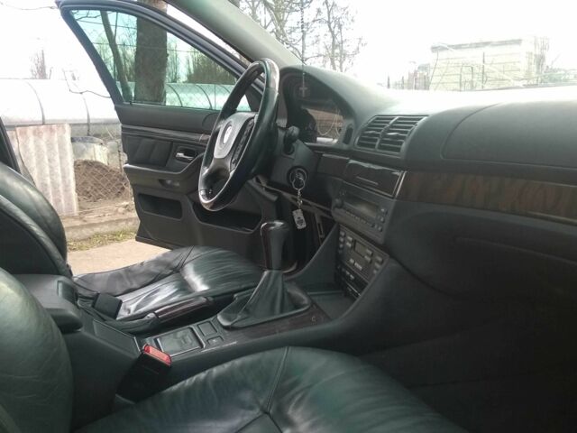 Чорний БМВ 5 Серія, об'ємом двигуна 2.5 л та пробігом 370 тис. км за 6600 $, фото 17 на Automoto.ua