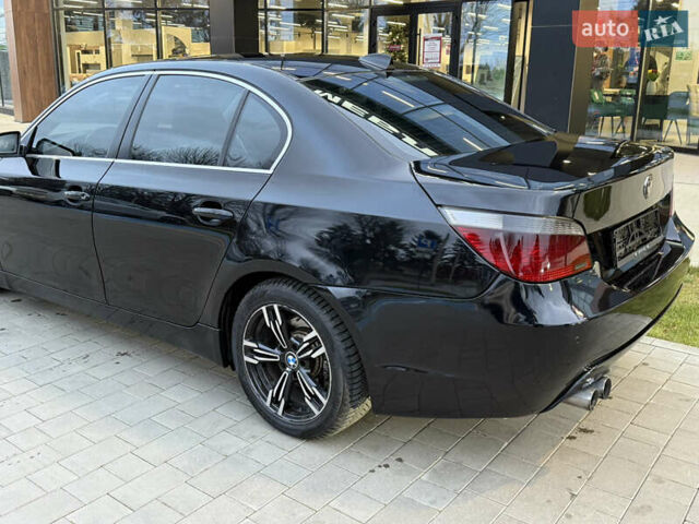 Чорний БМВ 5 Серія, об'ємом двигуна 0 л та пробігом 300 тис. км за 7500 $, фото 1 на Automoto.ua