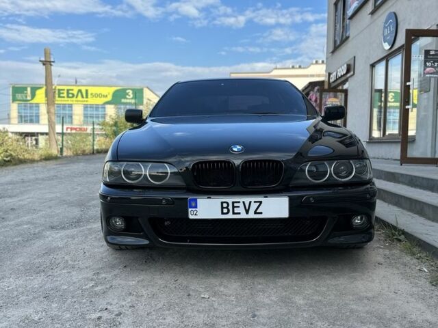 Черный БМВ 5 Серия, объемом двигателя 0 л и пробегом 335 тыс. км за 7700 $, фото 1 на Automoto.ua