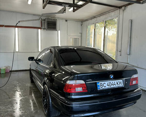 Чорний БМВ 5 Серія, об'ємом двигуна 3 л та пробігом 410 тис. км за 8200 $, фото 11 на Automoto.ua