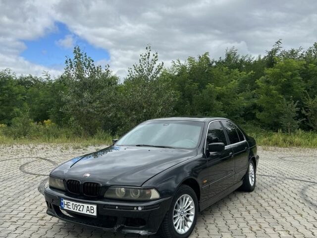 Черный БМВ 5 Серия, объемом двигателя 2.9 л и пробегом 250 тыс. км за 2400 $, фото 1 на Automoto.ua