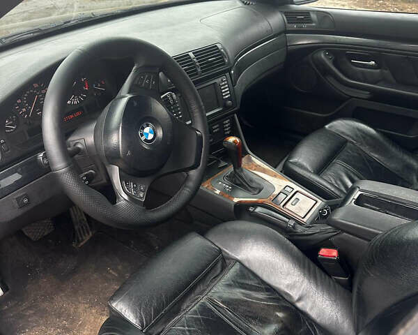 Черный БМВ 5 Серия, объемом двигателя 3 л и пробегом 446 тыс. км за 6500 $, фото 7 на Automoto.ua