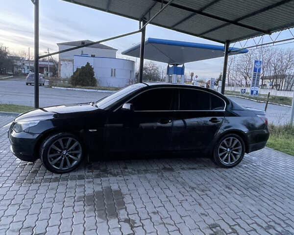 Черный БМВ 5 Серия, объемом двигателя 3 л и пробегом 380 тыс. км за 7800 $, фото 4 на Automoto.ua