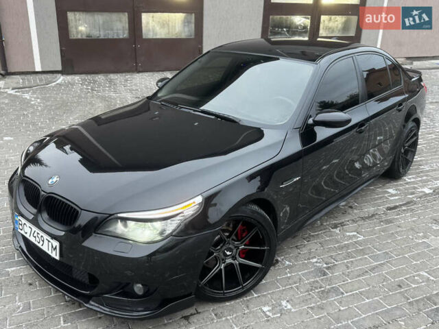 Черный БМВ 5 Серия, объемом двигателя 4.4 л и пробегом 200 тыс. км за 8800 $, фото 1 на Automoto.ua