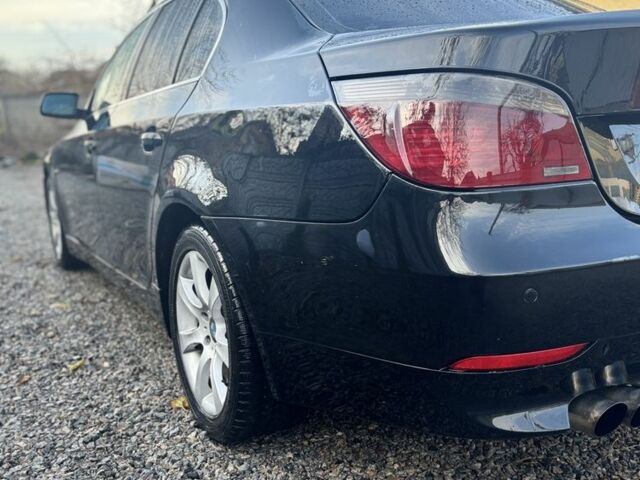 Чорний БМВ 5 Серія, об'ємом двигуна 3 л та пробігом 500 тис. км за 3100 $, фото 6 на Automoto.ua