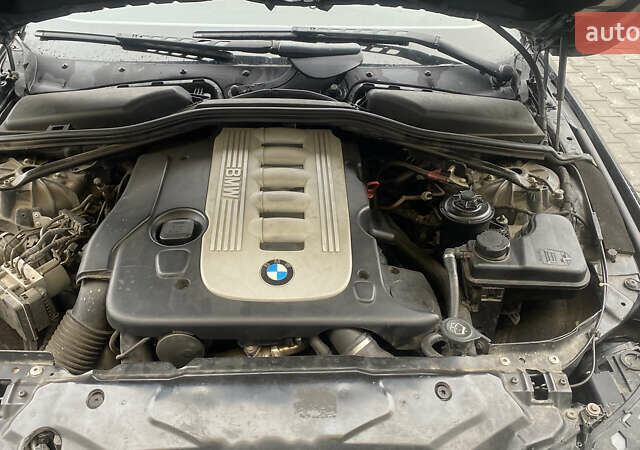 Черный БМВ 5 Серия, объемом двигателя 3 л и пробегом 370 тыс. км за 7500 $, фото 6 на Automoto.ua