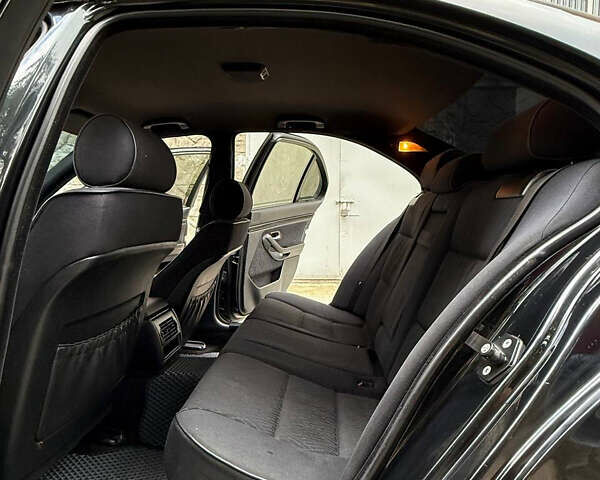 Черный БМВ 5 Серия, объемом двигателя 3 л и пробегом 454 тыс. км за 6999 $, фото 10 на Automoto.ua