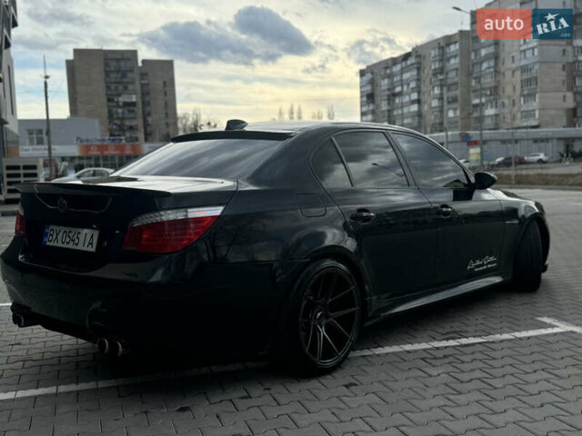 Черный БМВ 5 Серия, объемом двигателя 4.4 л и пробегом 372 тыс. км за 9350 $, фото 14 на Automoto.ua