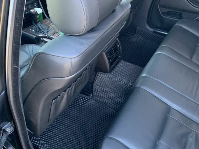 Черный БМВ 5 Серия, объемом двигателя 0 л и пробегом 343 тыс. км за 2300 $, фото 5 на Automoto.ua