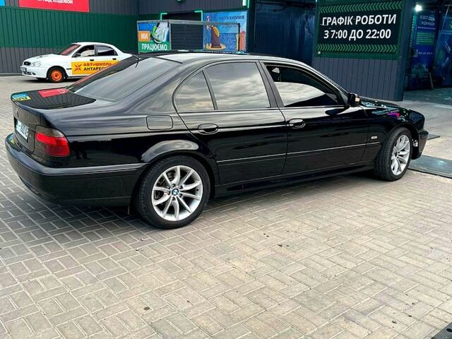 Чорний БМВ 5 Серія, об'ємом двигуна 2.2 л та пробігом 335 тис. км за 3800 $, фото 1 на Automoto.ua