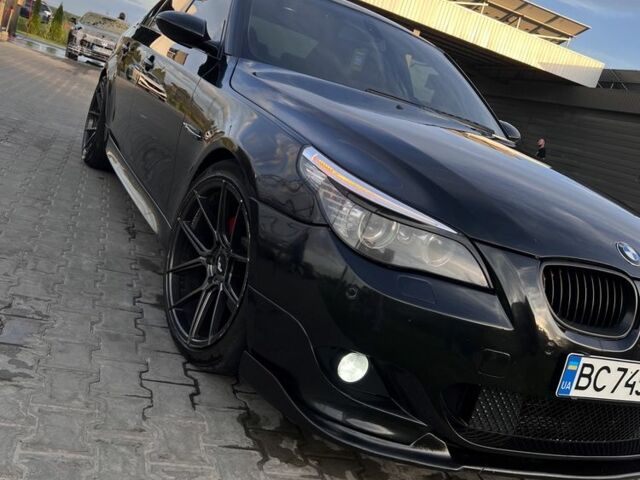 Чорний БМВ 5 Серія, об'ємом двигуна 4.4 л та пробігом 380 тис. км за 10500 $, фото 13 на Automoto.ua