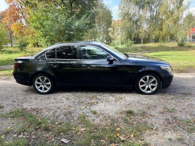 Черный БМВ 5 Серия, объемом двигателя 3 л и пробегом 500 тыс. км за 3350 $, фото 2 на Automoto.ua