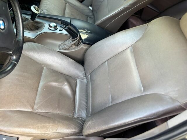 Черный БМВ 5 Серия, объемом двигателя 3 л и пробегом 500 тыс. км за 3350 $, фото 13 на Automoto.ua