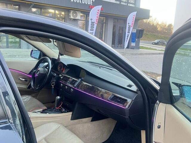 Чорний БМВ 5 Серія, об'ємом двигуна 3 л та пробігом 350 тис. км за 8700 $, фото 7 на Automoto.ua