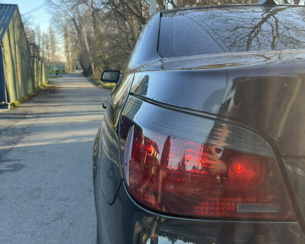 Чорний БМВ 5 Серія, об'ємом двигуна 3 л та пробігом 370 тис. км за 8300 $, фото 11 на Automoto.ua