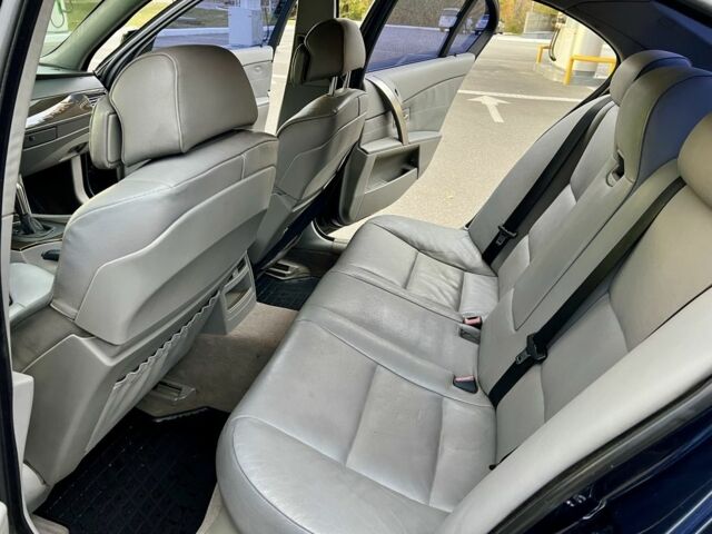 Черный БМВ 5 Серия, объемом двигателя 3 л и пробегом 295 тыс. км за 8599 $, фото 23 на Automoto.ua