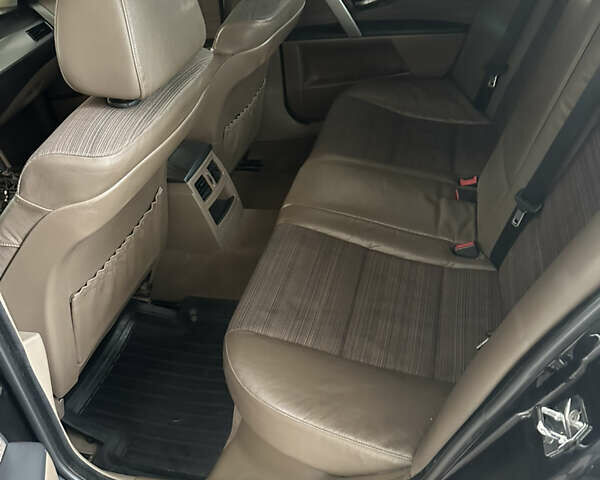 Черный БМВ 5 Серия, объемом двигателя 2.17 л и пробегом 305 тыс. км за 6500 $, фото 6 на Automoto.ua