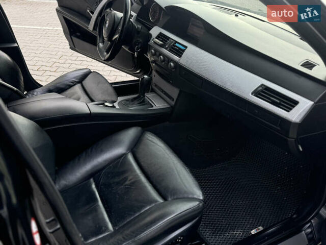Черный БМВ 5 Серия, объемом двигателя 4.4 л и пробегом 372 тыс. км за 9350 $, фото 64 на Automoto.ua