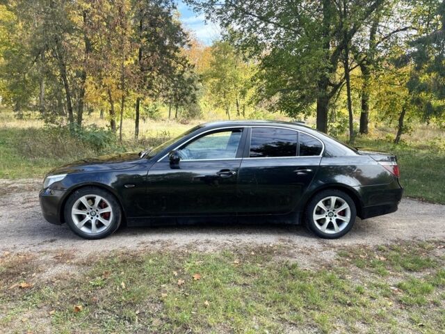 Черный БМВ 5 Серия, объемом двигателя 3 л и пробегом 500 тыс. км за 3350 $, фото 7 на Automoto.ua