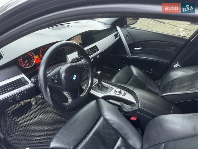 Черный БМВ 5 Серия, объемом двигателя 4.4 л и пробегом 200 тыс. км за 8800 $, фото 31 на Automoto.ua