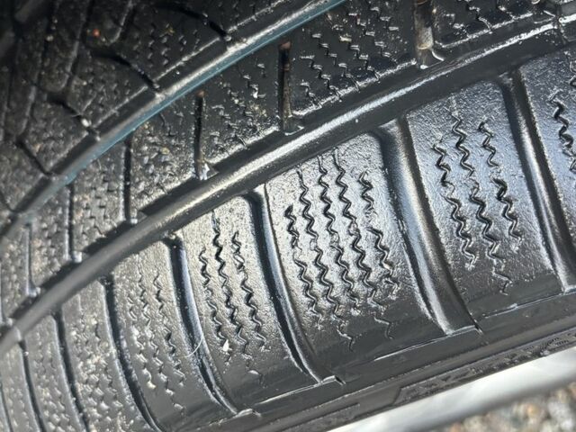 Чорний БМВ 5 Серія, об'ємом двигуна 3 л та пробігом 500 тис. км за 3100 $, фото 15 на Automoto.ua