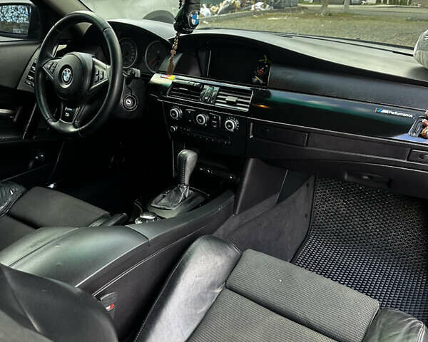 Чорний БМВ 5 Серія, об'ємом двигуна 2.99 л та пробігом 430 тис. км за 7500 $, фото 11 на Automoto.ua