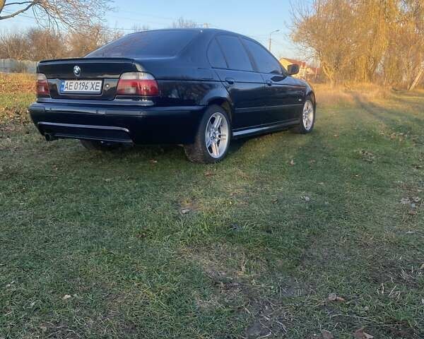 Черный БМВ 5 Серия, объемом двигателя 3 л и пробегом 530 тыс. км за 6000 $, фото 2 на Automoto.ua