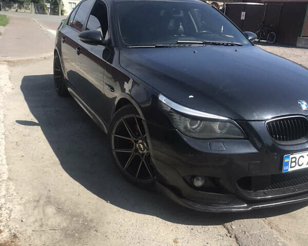 Черный БМВ 5 Серия, объемом двигателя 4.4 л и пробегом 370 тыс. км за 11999 $, фото 16 на Automoto.ua