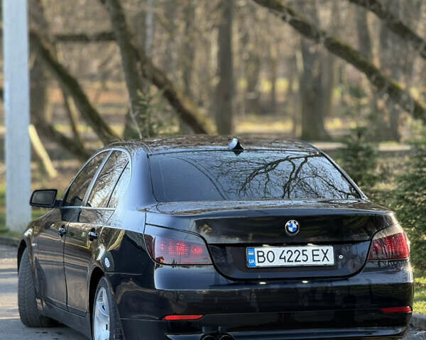 Чорний БМВ 5 Серія, об'ємом двигуна 3 л та пробігом 370 тис. км за 8300 $, фото 7 на Automoto.ua