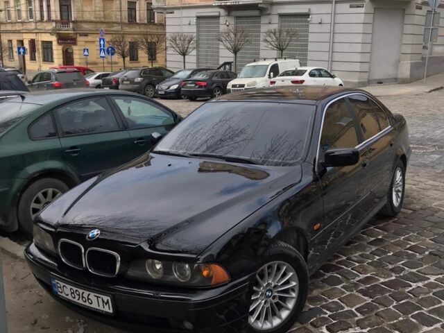 Черный БМВ 5 Серия, объемом двигателя 2.5 л и пробегом 300 тыс. км за 3500 $, фото 7 на Automoto.ua