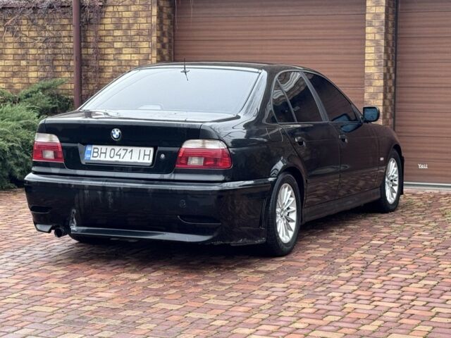 Черный БМВ 5 Серия, объемом двигателя 2.5 л и пробегом 235 тыс. км за 5400 $, фото 5 на Automoto.ua