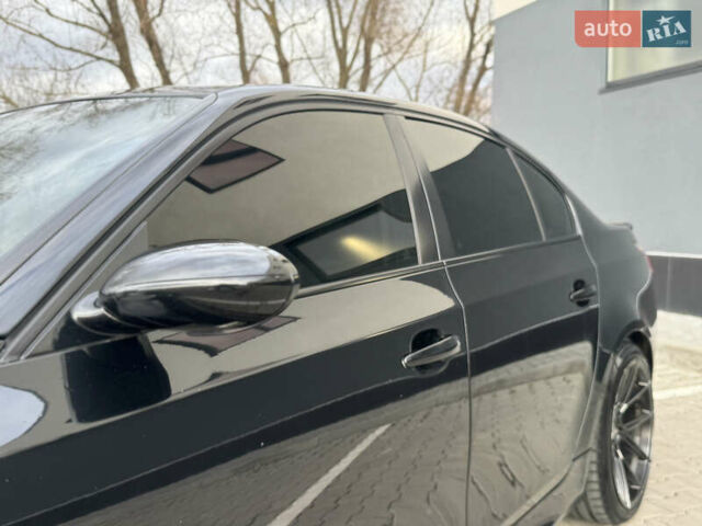 Черный БМВ 5 Серия, объемом двигателя 4.4 л и пробегом 372 тыс. км за 9350 $, фото 34 на Automoto.ua