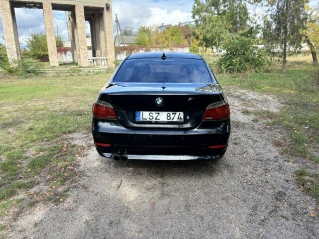 Черный БМВ 5 Серия, объемом двигателя 3 л и пробегом 500 тыс. км за 3350 $, фото 4 на Automoto.ua
