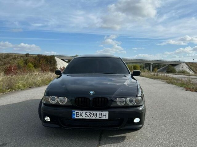 Черный БМВ 5 Серия, объемом двигателя 2.9 л и пробегом 280 тыс. км за 4000 $, фото 2 на Automoto.ua